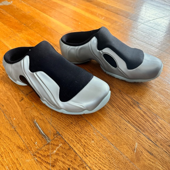 Nike Chrome Clogposites. - Picture 5 of 6